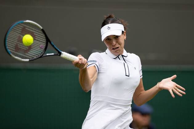 Mandatory Credit: Photo by Ella Ling Shutterstock (13018040j) Ajla Tomljanovic during her quarter final match Wimbledon Tennis Championships, Day 10, The All England Lawn Tennis and Croquet Club, London, UK - 06 Jul 2022 Wimbledon Tennis Championships, Day 10, The All England Lawn Tennis and Croquet Club, London, UK - 06 Jul 2022  Copyright: xEllaxLing Shutterstockx 13018040j