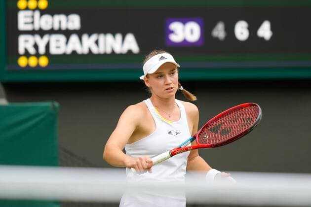 Mandatory Credit: Photo by Dave Shopland Shutterstock (13018039q) Elena Rybakina during her quarter final match Wimbledon Tennis Championships, Day 10, The All England Lawn Tennis and Croquet Club, London, UK - 06 Jul 2022 Wimbledon Tennis Championships, Day 10, The All England Lawn Tennis and Croquet Club, London, UK - 06 Jul 2022  Copyright: xDavexShopland Shutterstockx 13018039q