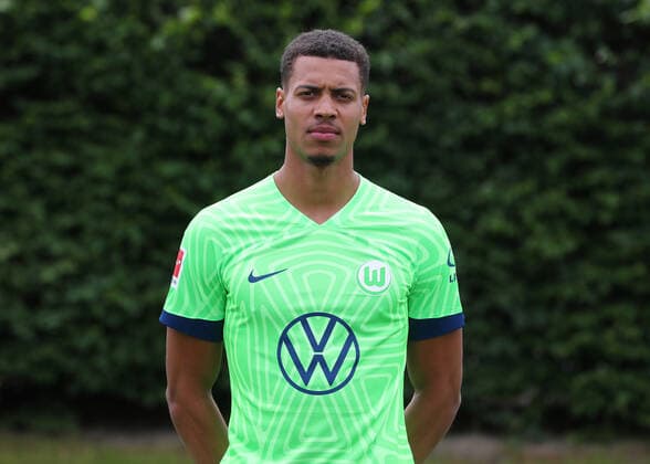 VfL Wolfsburg photo appointment Felix Nmecha VfL Wolfsburg 06 07 2022, 1 BL, Porträttermin 2022 23, Wolfsburg