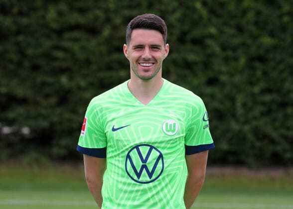 VfL Wolfsburg photo appointment Josip Brekalo VfL Wolfsburg 06 07 2022, 1 BL, portrait appointment 2022 23, Wolfsburg