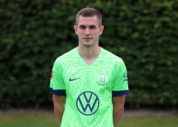 VfL Wolfsburg photo appointment Bartol Franjic VfL Wolfsburg 06 07 2022, 1 BL, portrait appointment 2022 23, Wolfsburg