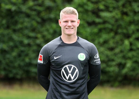 VfL Wolfsburg photo appointment goalkeeper Lino Kasten VfL Wolfsburg 06 07 2022, 1 BL, Porträttermin 2022 23, Wolfsburg