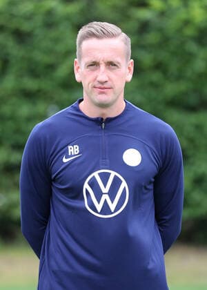 VfL Wolfsburg photo appointment Co coach and analyst Aaron Briggs VfL Wolfsburg 06 07 2022, 1 BL, Porträttermin 2022 23, Wolfsburg.