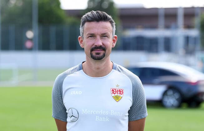 FUSSBALL 1 BUNDESLIGA SAISON 2022 2023 05 07 2022 photo opportunity at VfB Stuttgart on the training ground director rehab Martin Franz