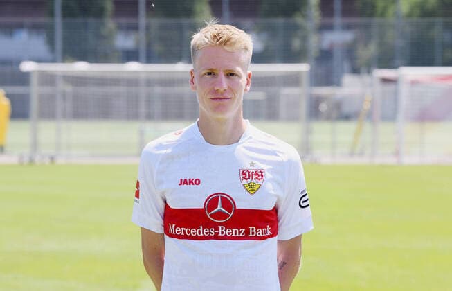 FOOTBALL 1 FEDERAL LEAGUE SEASON 2022 2023 05 07 2022 Photo session at VfB Stuttgart training ground Chris Fuehrich