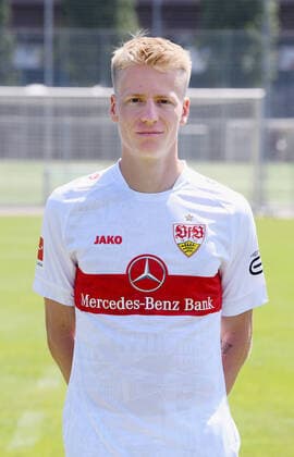 FOOTBALL 1 FEDERAL LEAGUE SEASON 2022 2023 05 07 2022 Photo session at VfB Stuttgart training ground Chris Fuehrich