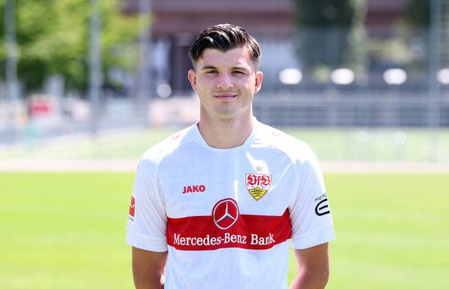 FUSSBALL 1 BUNDESLIGA SAISON 2022 2023 05 07 2022 Photo opportunity at VfB Stuttgart on the training ground Antonis Aidonis