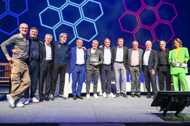 All contributors once again gathered on stage Peter Lohmeyer, Winfried hannes, Paul Breitner, Toni Schumacher, Felix Magath, Pierre Littbarski with the book, Hansi Mueller, Manfred Kaltz, Uli Stielike, Klaus Fischer, Manuel Neukirchner and Katrin Mueller Hohenstein Germany vs France, World Cup 1982, semi-final, football, night of Seville, 06 07 2022 Germany vs France, World Cup 1982, semi-final, legends evening, night of Seville, football, 40th anniversary, 06 07 2022 Dortmund Copyright: xEibner-Pressefotox EP_THR