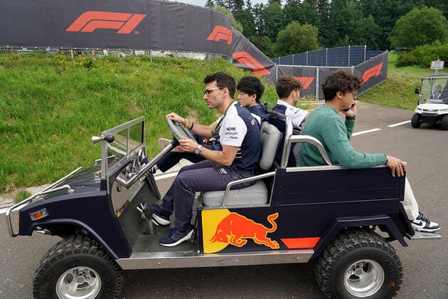 Formula 1 BWT Austrian Grand Prix 2022 07 07 2022, Red Bull Ring , Spielberg, Formula 1 BWT Austrian Grand Prix 2022 , in picture Yuki Tsunoda JPN , Scuderia AlphaTauri, Pierre Gasly FRA , Scuderia AlphaTauri nordphotoxGmbHx xBratic nph00250