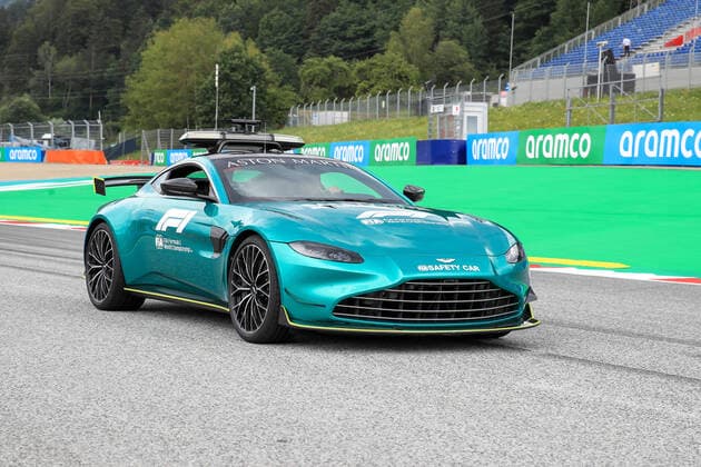 FORMULA 1 - GP of Austria 2022 SPIELBERG,AUSTRIA,07.JUL.22 - MOTORSPORTS, FORMULA 1 - Grand Prix of Austria, Red Bull Ring, preview. Image shows a safety car.  GEPAxpictures xMarioxBuehner