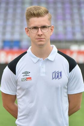 Soccer 3 Liga Porträttermin 2022 2023 VfL Osnabrück on 07 07 2022 at the Bremer Brücke in Osnabrück Physiotherapist Jannik Weber Osnabrueck MT