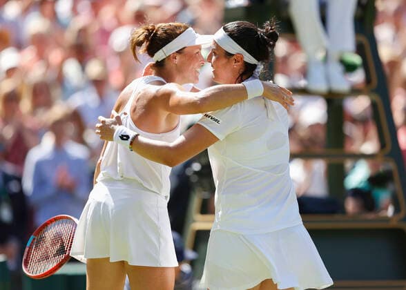 Winner Ons Jabeur praises her opponent Tatjana Maria Tennis Wimbledon 2022 Grand Slam ITF ATP WTA AELTC London Great Britain 7 July 2022 Copyright: xJuergenxHasenkopfx