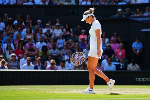 Mandatory Credit: Photo by Javier Garcia Shutterstock (13018047dc) Simona Halep dejected after having her serve broken during her semi final match Wimbledon Tennis Championships, Day 11, The All England Lawn Tennis and Croquet Club, London, UK - 07 Jul 2022 Wimbledon Tennis Championships, Day 11, The All England Lawn Tennis and Croquet Club, London, UK - 07 Jul 2022  Copyright: xJavierxGarcia Shutterstockx 13018047dc