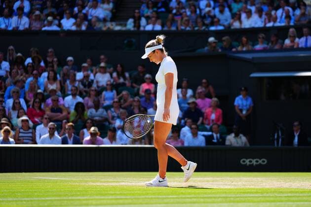 Mandatory Credit: Photo by Javier Garcia Shutterstock (13018047de) Simona Halep dejected after having her serve broken during her semi final match Wimbledon Tennis Championships, Day 11, The All England Lawn Tennis and Croquet Club, London, UK - 07 Jul 2022 Wimbledon Tennis Championships, Day 11, The All England Lawn Tennis and Croquet Club, London, UK - 07 Jul 2022  Copyright: xJavierxGarcia Shutterstockx 13018047de
