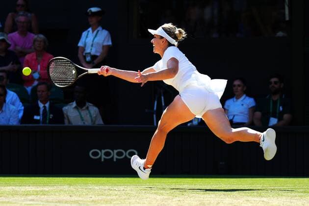 Mandatory Credit: Photo by Javier Garcia Shutterstock (13018047ea) Simona Halep during her semi final match Wimbledon Tennis Championships, Day 11, The All England Lawn Tennis and Croquet Club, London, UK - 07 Jul 2022 Wimbledon Tennis Championships, Day 11, The All England Lawn Tennis and Croquet Club, London, UK - 07 Jul 2022  Copyright: xJavierxGarcia Shutterstockx 13018047ea