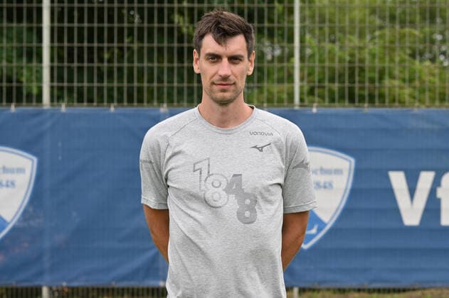 Niklas Honnete VfL Bochum 1 BL, portrait date 2022 2023 Bochum North Rhine Westphalia Germany Team2
