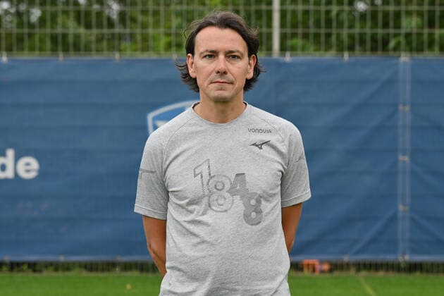 Physiotherapist Sascha Zivanovic VfL Bochum 1 BL, Porträttermin 2022 2023 Bochum North Rhine Westphalia Germany Team2