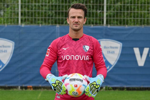 Goalkeeper Manuel Riemann VfL Bochum 1 BL, portrait date 2022 2023 Bochum North Rhine Westphalia Germany Team2