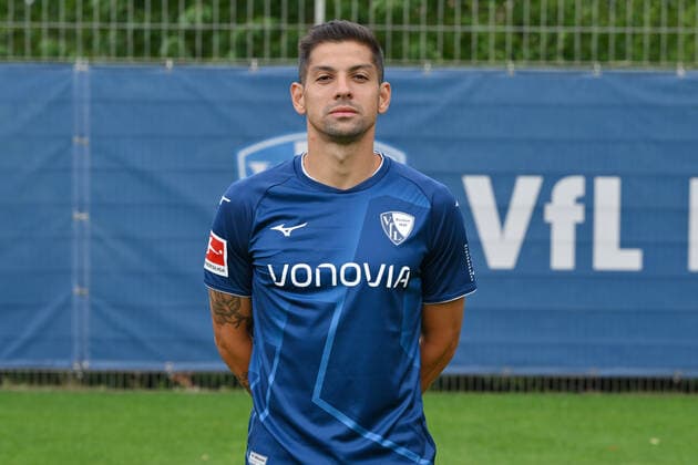 Cristian Gamboa VfL Bochum 1 BL, portrait date 2022 2023 Bochum North Rhine Westphalia Germany Team2