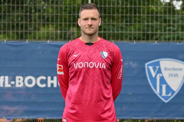 Goalkeeper Michael Esser VfL Bochum 1 BL, portrait date 2022 2023 Bochum North Rhine Westphalia Germany Team2