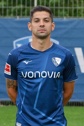 Cristian Gamboa VfL Bochum 1 BL, portrait date 2022 2023 Bochum North Rhine Westphalia Germany Team2