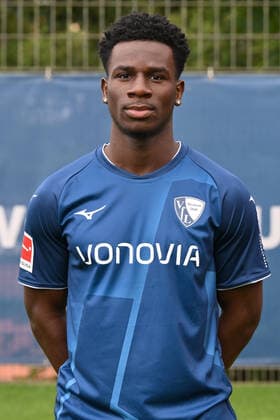 Jordi Osei Tutu VfL Bochum 1 BL, portrait date 2022 2023 Bochum North Rhine Westphalia Germany Team2