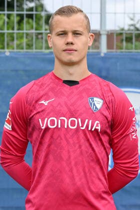 Goalkeeper Paul Grave VfL Bochum 1 BL, portrait date 2022 2023 Bochum North Rhine Westphalia Germany Team2