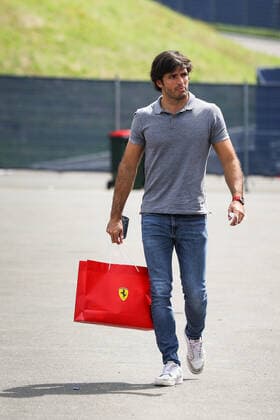 SAINZ Carlos (spa), Scuderia Ferrari F1-75, portrait during the Formula 1 Rolex Grosser Preis Von Osterreich 2022, 2022 Austrian Grand Prix, 11th round of the 2022 FIA Formula One World Championship, WM, Weltmeisterschaft from July 8 to 10, 2022 on the Red Bull Ring, in Spielberg, Austria - F1 - AUSTRIAN GRAND PRIX 2022 DPPI Panoramic  00122026_AV6_2243