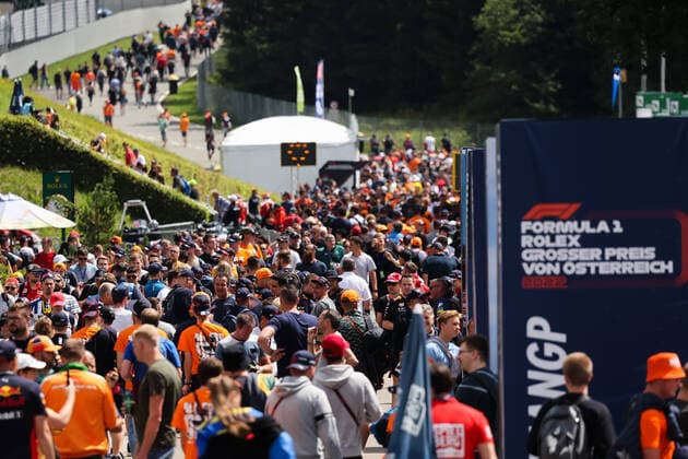 Red Bull Ring During F1 Austrian Grand Prix Fans arrive the circuit before practice and qualifying sessions for the Formula 1 Austrian Grand Prix at Red Bull Ring in Spielberg, Austria on July 8, 2022. Spielberg Austria  Copyright: xJakubxPorzyckix originalFilename:porzycki-redbullr220708_npjPS.jpg