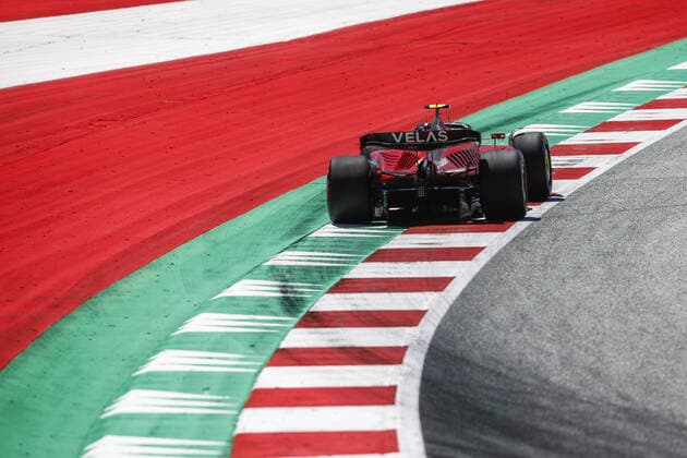 55 SAINZ Carlos (spa), Scuderia Ferrari F1-75, action during the Formula 1 Rolex Grosser Preis Von Osterreich 2022, 2022 Austrian Grand Prix, 11th round of the 2022 FIA Formula One World Championship, WM, Weltmeisterschaft from July 8 to 10, 2022 on the Red Bull Ring, in Spielberg, Austria - F1 - AUSTRIAN GRAND PRIX 2022 DPPI Panoramic  00122026__R3_0397
