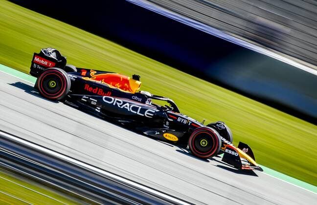 SPIELBERG Max Verstappen 1 with the Oracle Red Bull Racing RB18 Honda during practice 1 ahead of the F1 Grand Prix of Austria at the Red Bull Ring on July 8, 2022 in Spielberg, Austria ANP SEM VAN DER WAL F1 Grand Prix of Austria Practice 2022 xVIxANPxSportx xxANPxIVx 451492898 originalFilename: 451492898.jpg