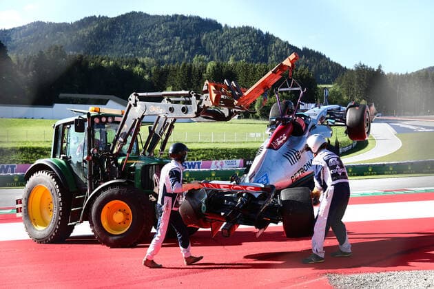 F1 Austrian Grand Prix Qualifying George Russell s Mercedes car after crash during the qualifying for the Formula 1 Austrian Grand Prix at Red Bull Ring in Spielberg, Austria on July 8, 2022. Spielberg Austria  Copyright: xJakubxPorzyckix originalFilename:porzycki-f1austri220708_npcoo.jpg