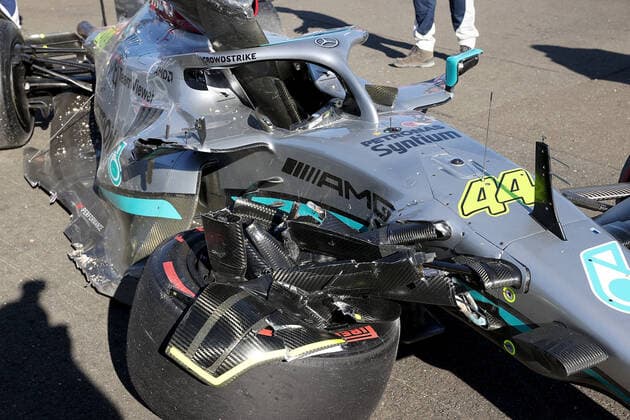Formula 1 BWT Austrian Grand Prix 2022 08 07 2022, Red Bull Ring , Spielberg, Formula 1 BWT Austrian Grand Prix 2022 , in picture The broken car of Lewis Hamilton GBR , Mercedes AMG Petronas Formula One Team nordphotoxGmbHx xBratic nph00250
