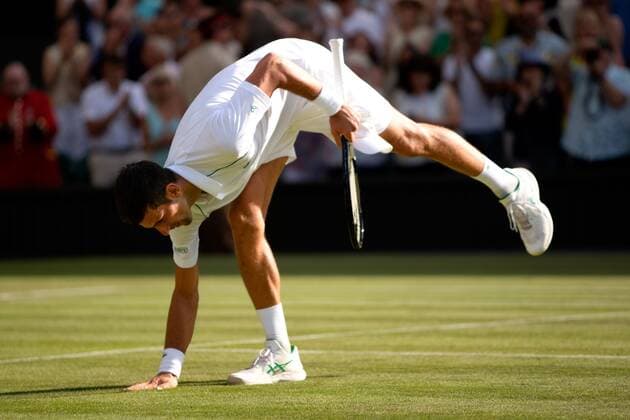Mandatory Credit: Photo by Ella Ling Shutterstock (13018049bp) Novak Djokovic celebrates victory in his semi-final match Wimbledon Tennis Championships, Day 12, The All England Lawn Tennis and Croquet Club, London, UK - 08 Jul 2022 Wimbledon Tennis Championships, Day 12, The All England Lawn Tennis and Croquet Club, London, UK - 08 Jul 2022  Copyright: xEllaxLing Shutterstockx 13018049bp