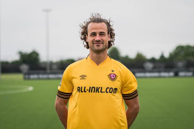 Yannick Stark SG Dynamo Dresden 3 league, portrait date 2022 2023