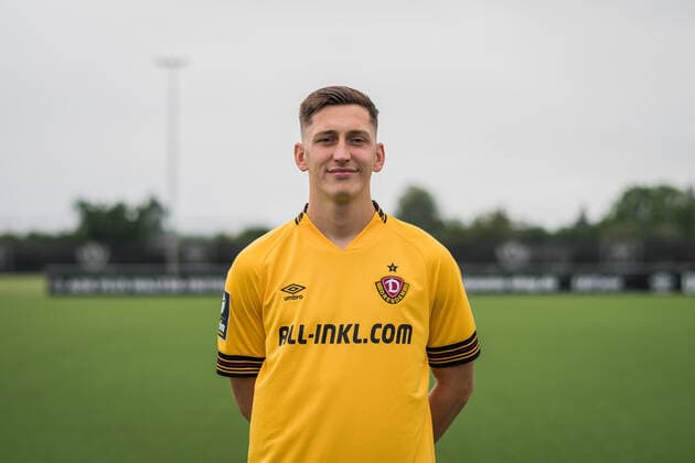 Jonathan Meier SG Dynamo Dresden 3 league, portrait date 2022 2023