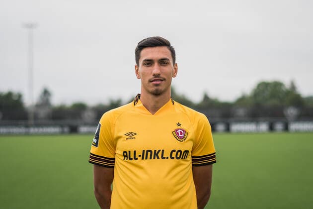 Claudio Kammerknecht SG Dynamo Dresden 3 league, portrait date 2022 2023