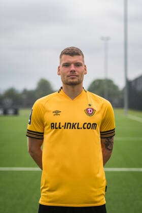 Kevin Ehlers SG Dynamo Dresden 3 league, portrait date 2022 2023