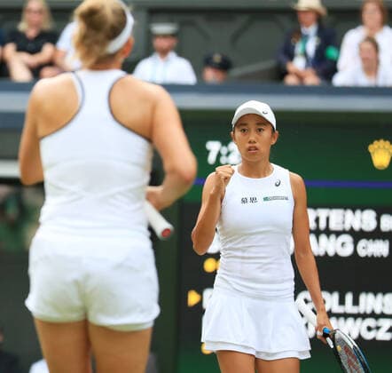 (220709) -- LONDON, July 9, 2022 -- Zhang Shuai (R) of China Elise Mertens of Belgium react during the women s doubles semifinal match against Danielle Collins Desirae Krawczyk of the United States at Wimbledon Tennis Championship in London, Britain, on July 8, 2022. ) (SP)BRITAIN-LONDON-TENNIS-WIMBLEDON-WOMEN S DOUBLES-SEMIFINALS LixYing 