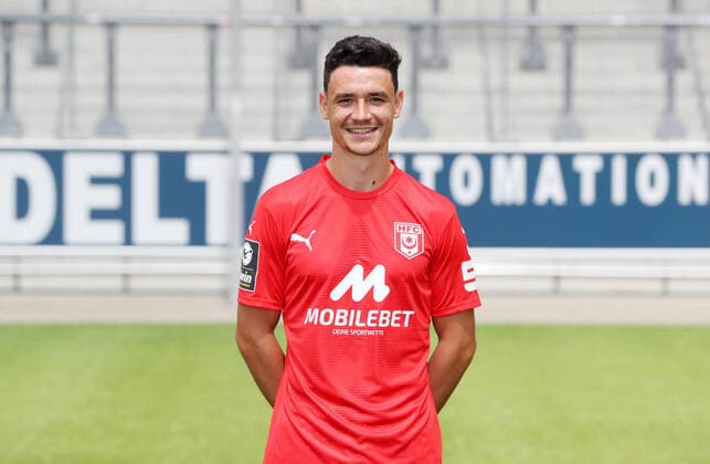 Teampraesentation Halle 08 07 2022 Niklas Landgraf 31, Halle Hallescher FC, 3 Liga, Porträttermin 2022 2023 , Halle, 08 07 2022, Leuna Chemie Stadion, Football ,