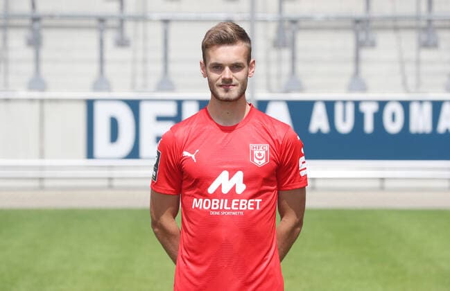 Teampraesentation Halle 08 07 2022 Tom Zimmerschied 30, Halle Hallescher FC, 3 Liga, Porträttermin 2022 2023 , Halle, 08 07 2022, Leuna Chemie Stadion, Football ,