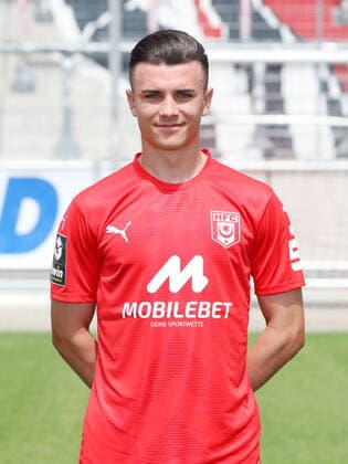 Teampraesentation Halle 08 07 2022 Leon Damer 7, Halle Hallescher FC, 3 Liga, Porträttermin 2022 2023 , Halle, 08 07 2022, Leuna Chemie Stadion, Football ,