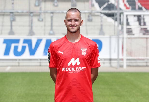 Teampraesentation Halle 08 07 2022 Jannes Vollert 5, Halle Hallescher FC, 3 Liga, Porträttermin 2022 2023 , Halle, 08 07 2022, Leuna Chemie Stadion, Football ,