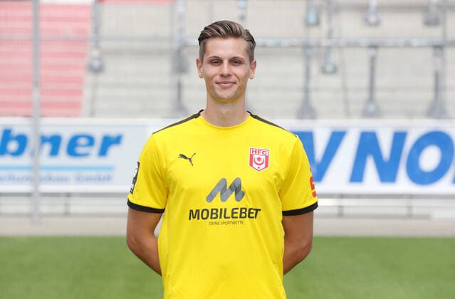 Teampraesentation Halle 08 07 2022 Goalkeeper Daniel Mesenhöler Mesenhoeler 1, Halle Hallescher FC, 3 Liga, Porträttermin 2022 2023 , Halle, 08 07 2022, Leuna Chemie Stadion, Football ,