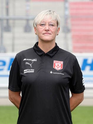 Teampraesentation Halle 08 07 2022 Technical Assistant Sandra Schultze Halle Hallescher FC, 3 Liga, Porträttermin 2022 2023 , Halle, 08 07 2022, Leuna Chemie Stadion, Football ,