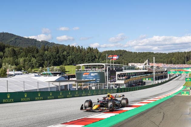 08 07 2022, Red Bull Ring, Spielberg, AUT, FIA, Formula One, Austrian Grand Prix, Qualifying, in picture Sergio Perez MEX, Red Bull Racing e Sergio Perez of Mexico during the qualification for the Austrian FIA Formula One Grand Prix at the Red Bull Ring in Spielberg, Austria on 2022 07 08 Expa Spielberg EP_gro