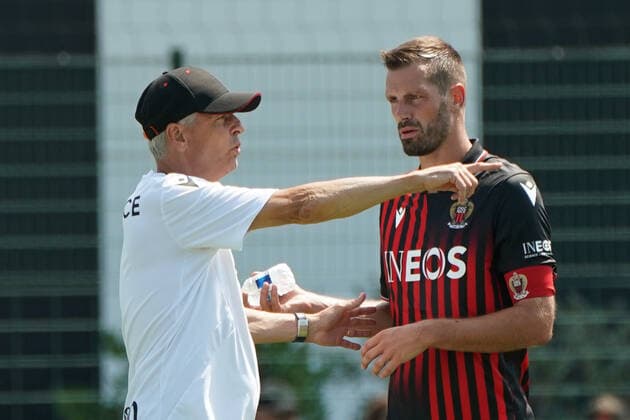 Lucien Favre (entraineur de l OGC Nice) - Morgan Schneiderlin (OGC Nice) FOOTBALL : OGC Nice vs Cercle Brugge - Match amical de reprise - Nice - 09 07 2022 NorbertScanella Panoramic 