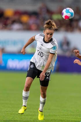Lina Magull (Germany Women) during the Uefa Women s Euro England 2022 match between Germany 4-0 Denmark at Brentford Community Stadium on July 8, 2022 in London, England. Noxthirdxpartyxsales  (193059356)