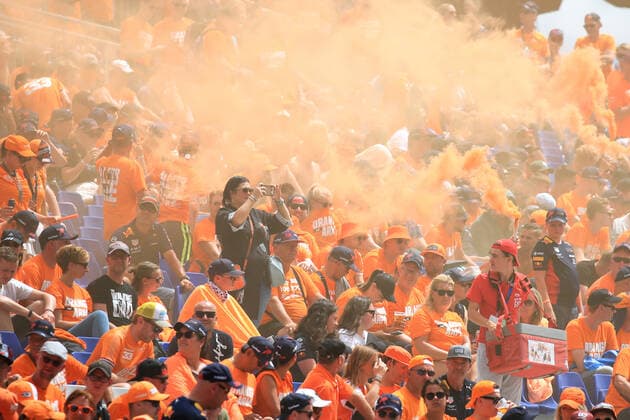 FORMULA 1 - GP of Austria 2022 SPIELBERG,AUSTRIA,09.JUL.22 - MOTORSPORTS, FORMULA 1 - Grand Prix of Austria, Red Bull Ring, practice. Image shows fans.  GEPAxpictures xMarioxBuehner