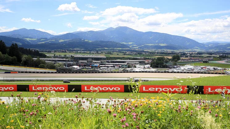 FORMULA 1 - GP of Austria 2022 SPIELBERG,AUSTRIA,09.JUL.22 - MOTORSPORTS, FORMULA 1 - Grand Prix of Austria, Red Bull Ring, practice. Image shows an overview and the paddock.  GEPAxpictures xMarioxBuehner